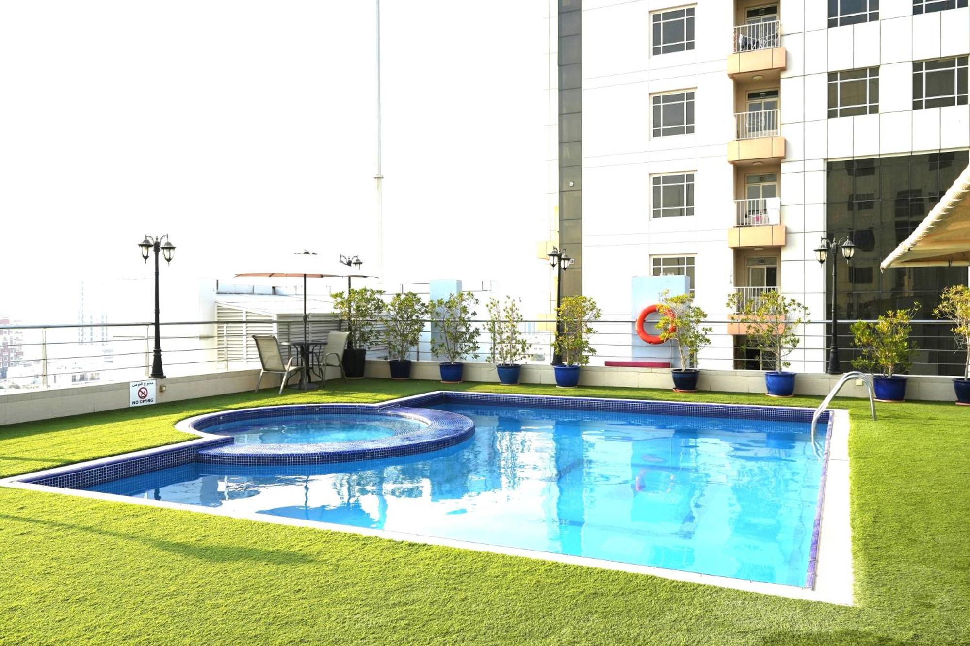 Grandeur Hotel Al Barsha Dubai Exterior photo